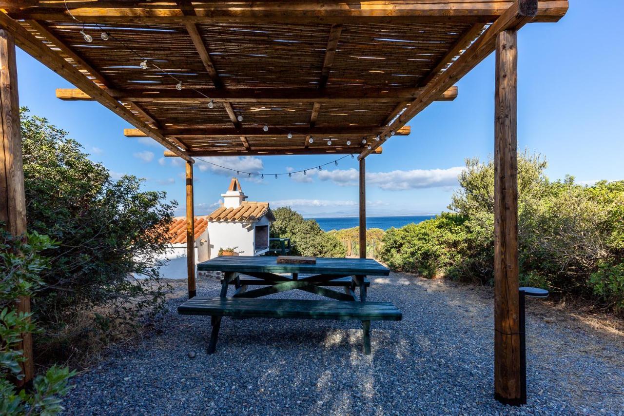 Su Mari Su Entu Isola Di Sant'Antioco Villa Con Accesso Diretto Al Mare Exterior photo